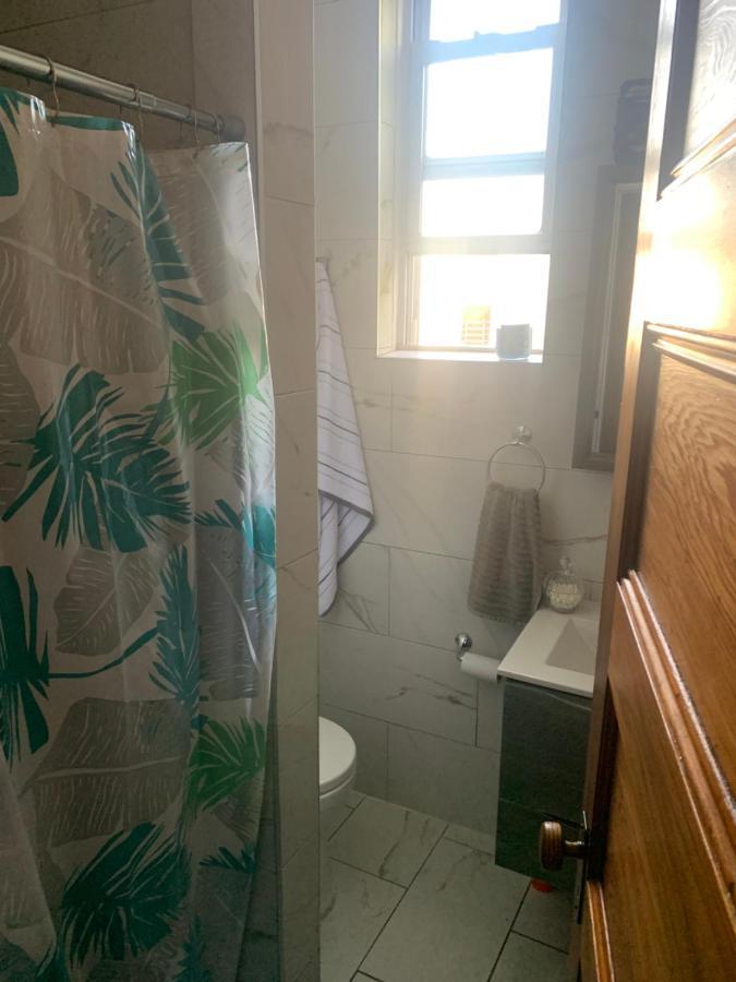 شقة نيو يورك  في Urban Jungle Oasis In Queens! المظهر الخارجي الصورة